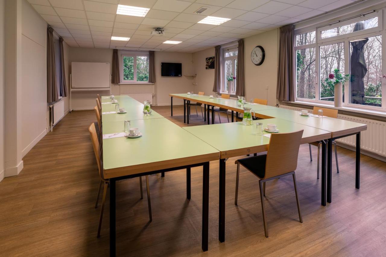Stayokay Hostel Arnhem Ngoại thất bức ảnh